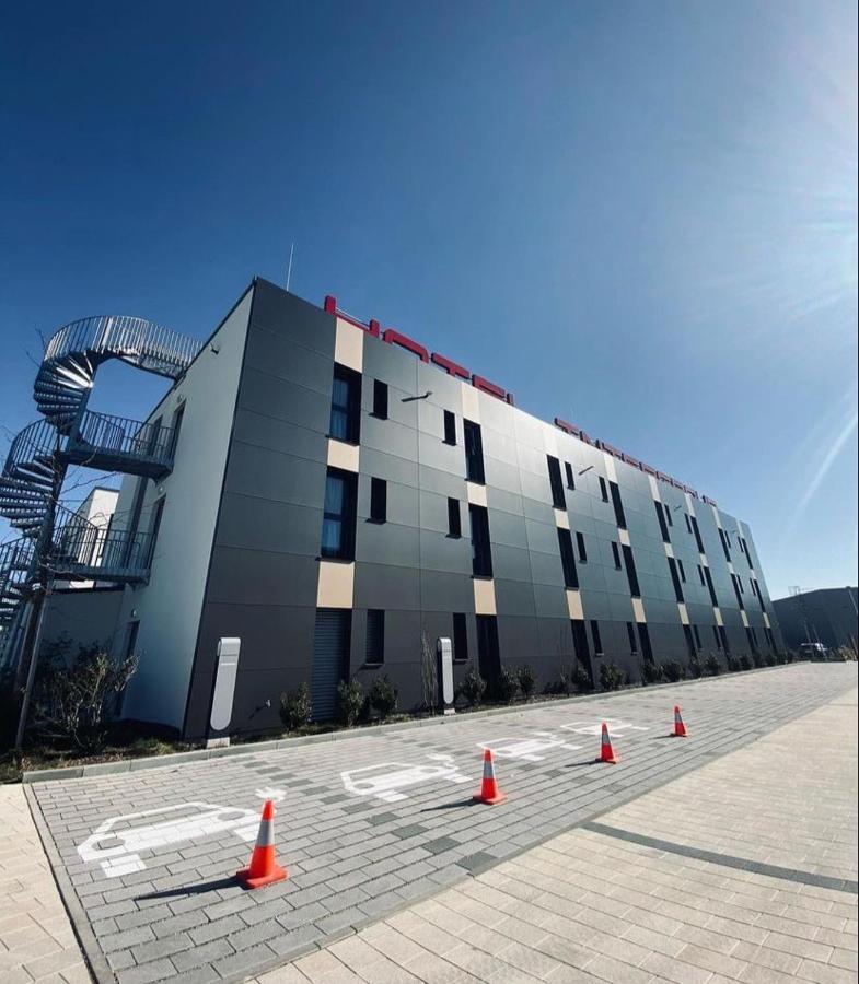 Intergroup Business & Design Hotel Ingolstadt Kosching ภายนอก รูปภาพ