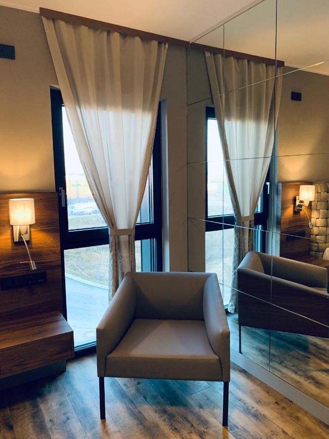 Intergroup Business & Design Hotel Ingolstadt Kosching ภายนอก รูปภาพ